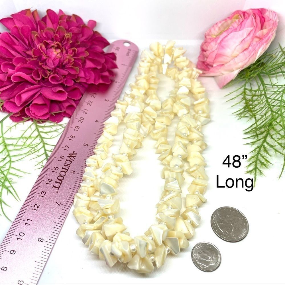 VINTAGE⚜️MOTHER OF PEARL Beaded Long Strand Necklace - Picture 9 of 11